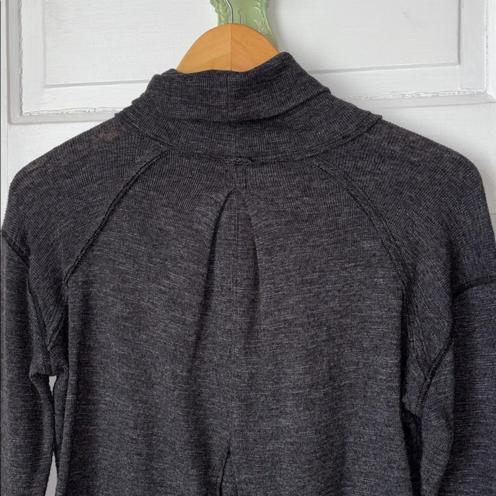 WE THE FREE BY FREE PEOPLE SPLIT BACK LONG SLEEVE TURTLENECK TUNIC TOP - Picture 5 of 8